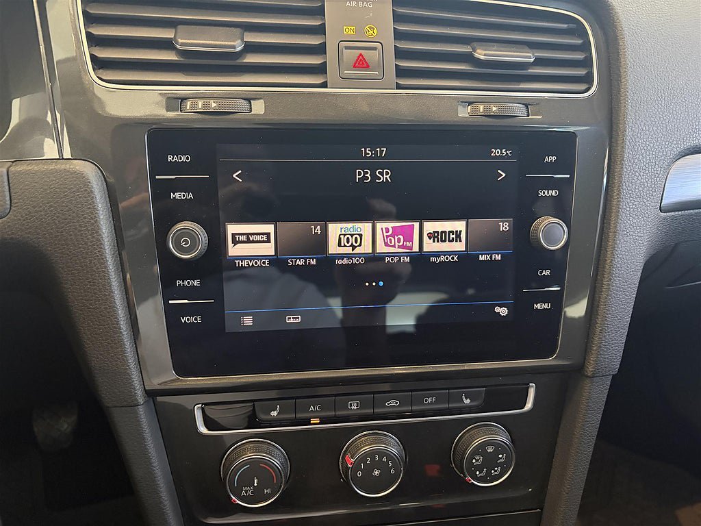 Vehicle Image 14