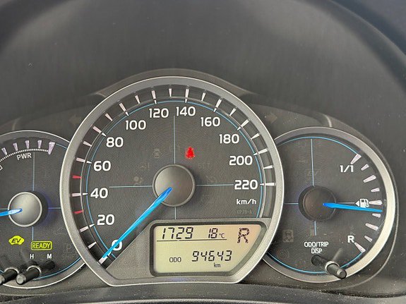 Vehicle Image 16