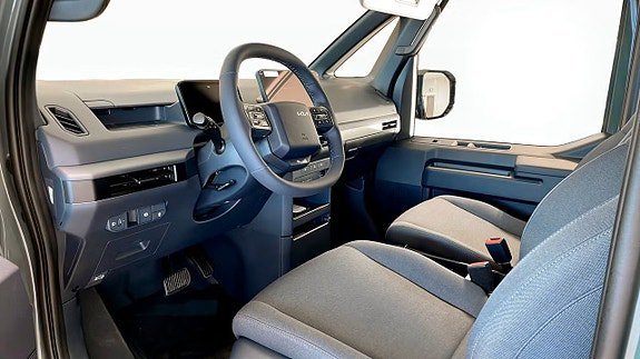 Vehicle Image 15
