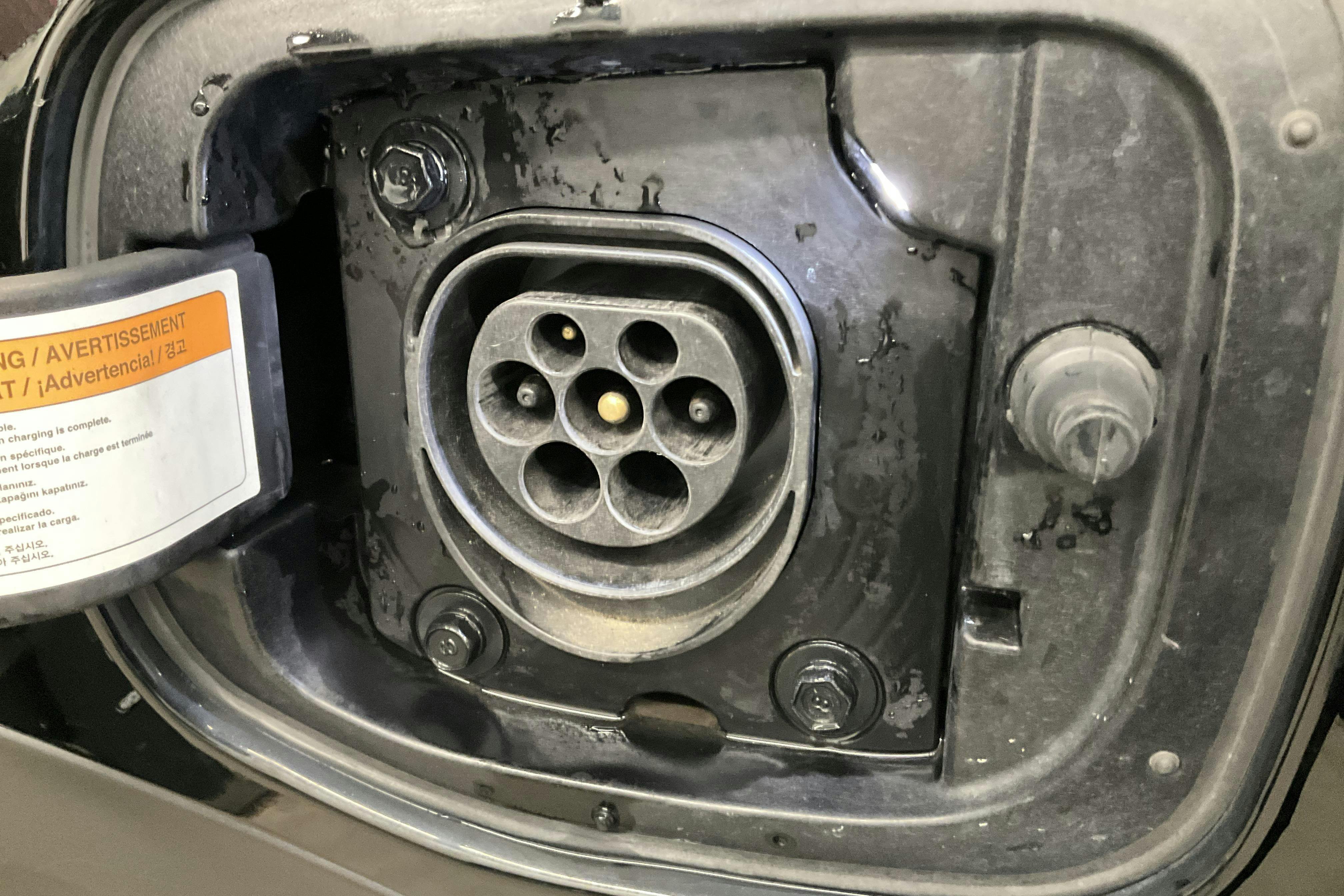 Vehicle Image 15