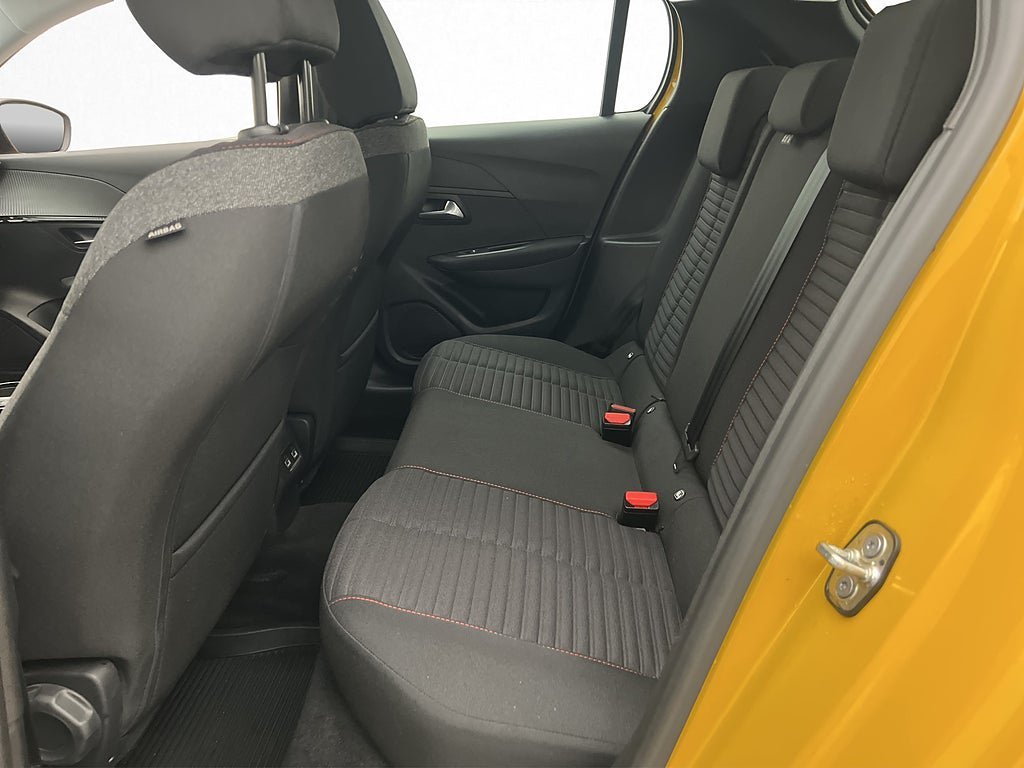 Vehicle Image 24