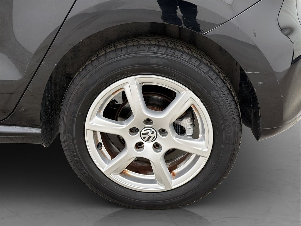 Vehicle Image 22