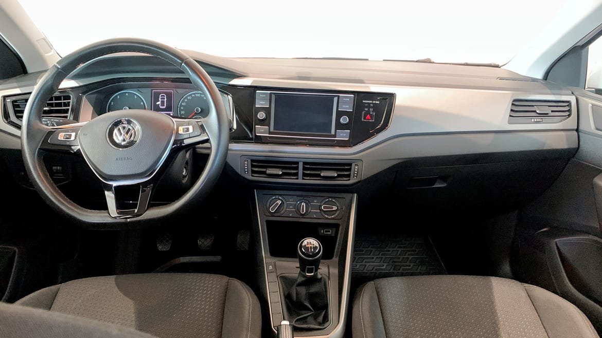 Vehicle Image 10