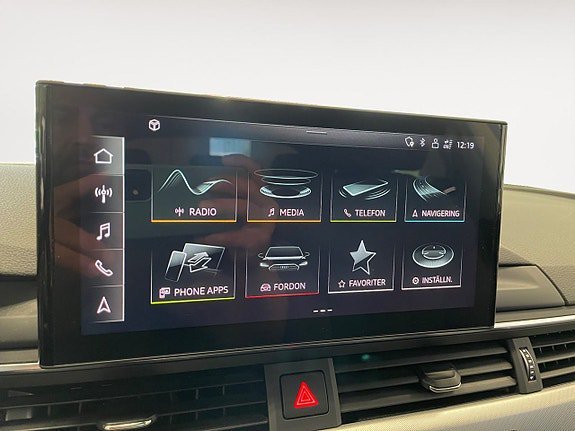 Vehicle Image 21