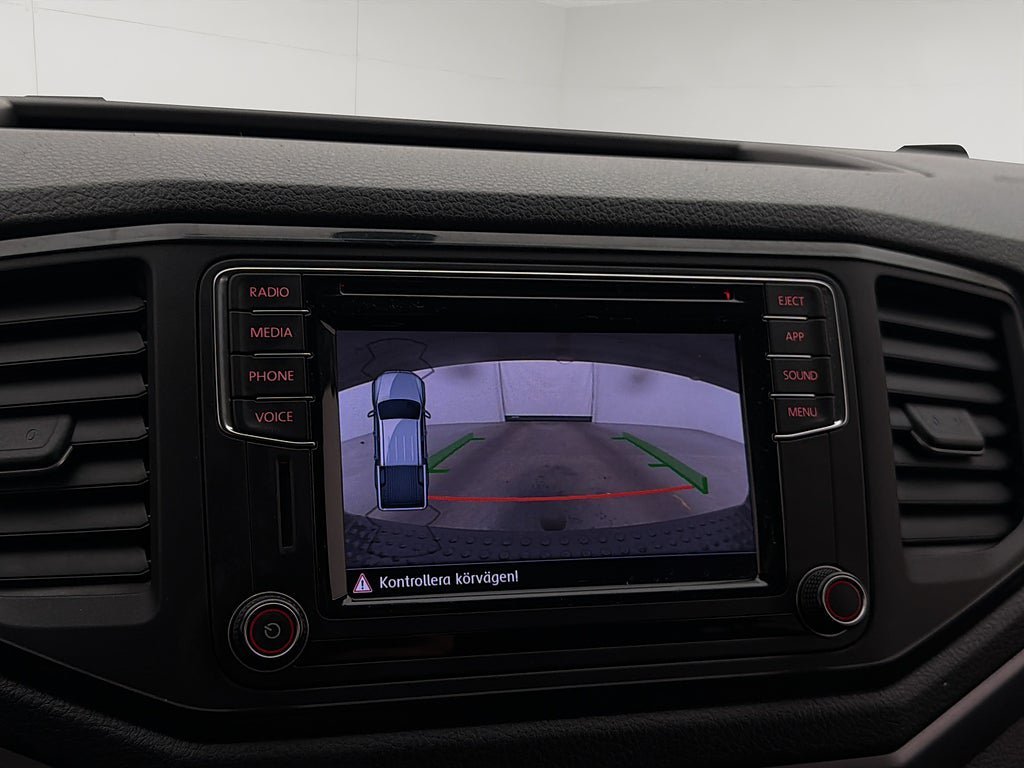 Vehicle Image 23