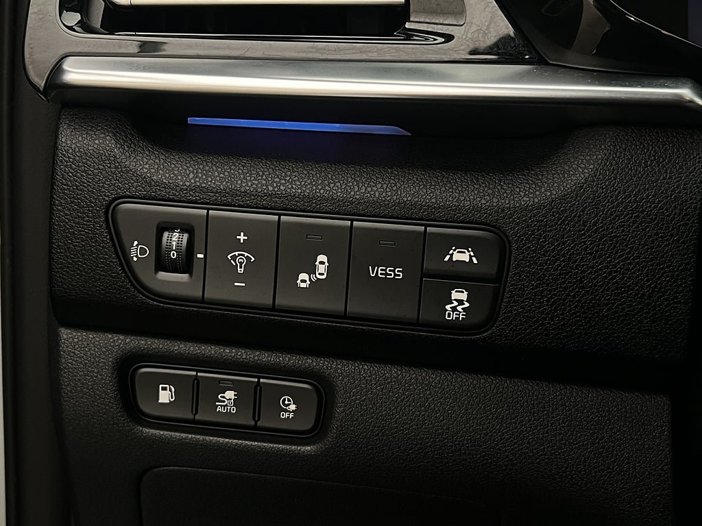 Vehicle Image 27