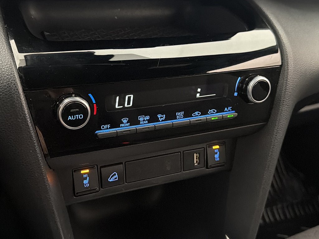 Vehicle Image 20