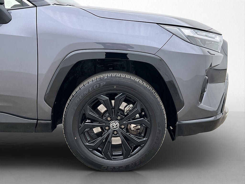 Vehicle Image 30