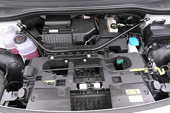 Vehicle Image 26