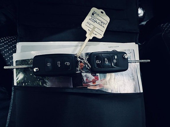 Vehicle Image 22
