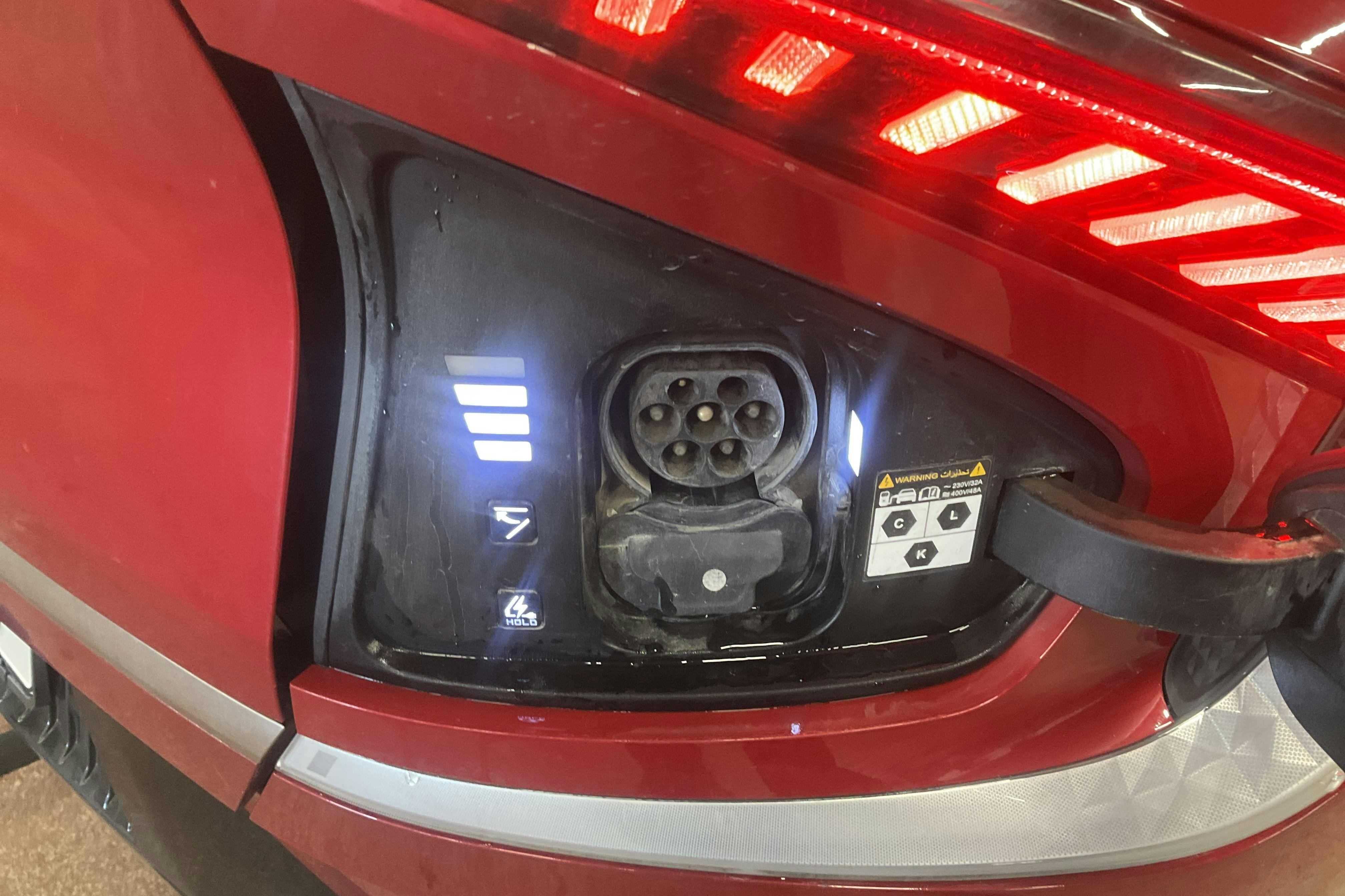 Vehicle Image 17