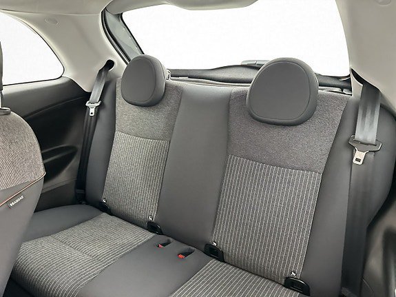 Vehicle Image 24