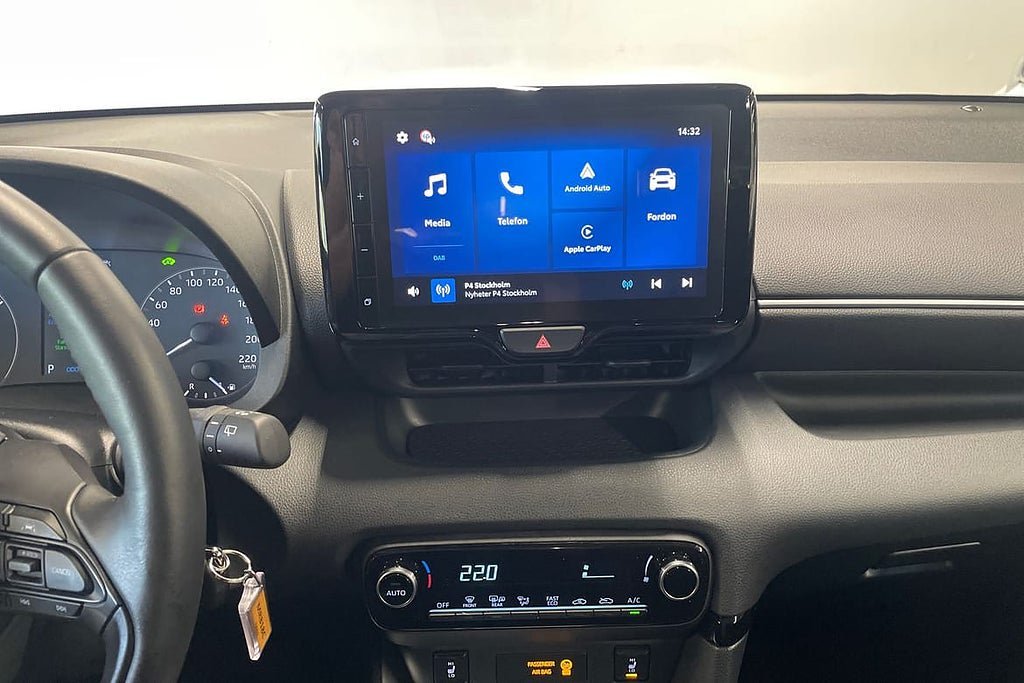 Vehicle Image 15