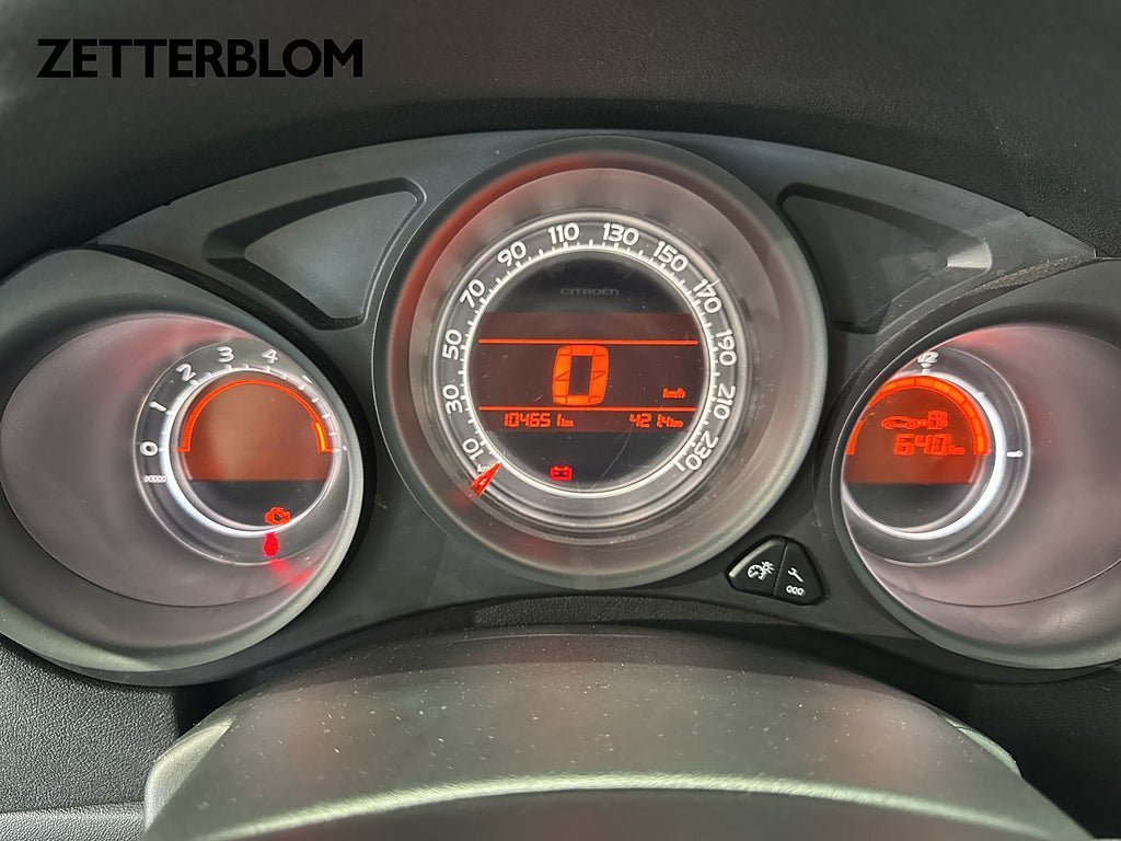 Vehicle Image 11