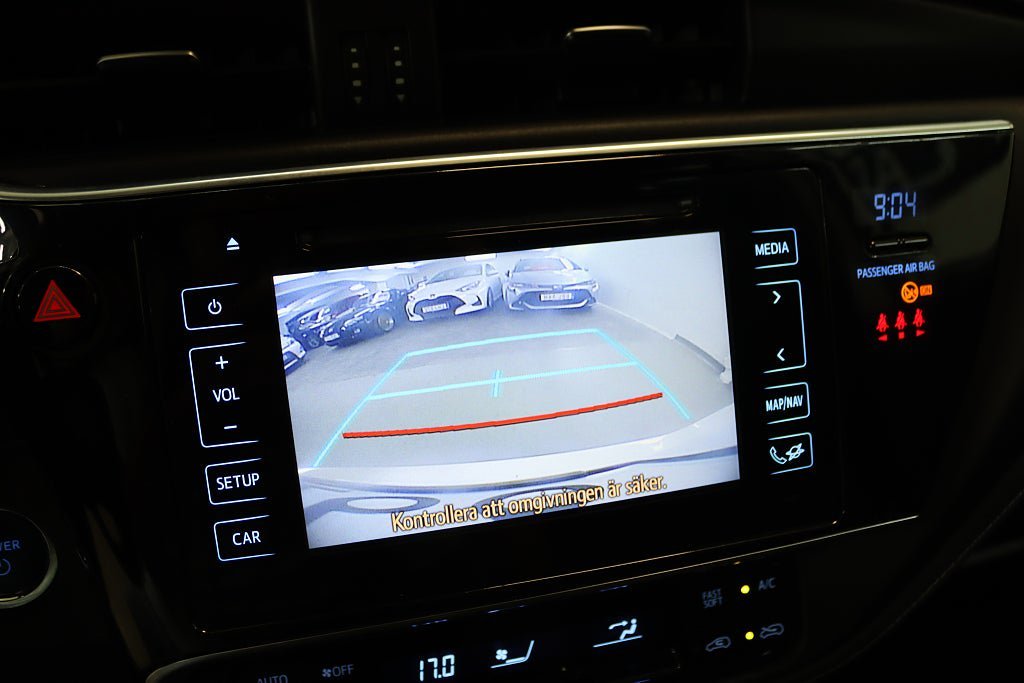 Vehicle Image 16