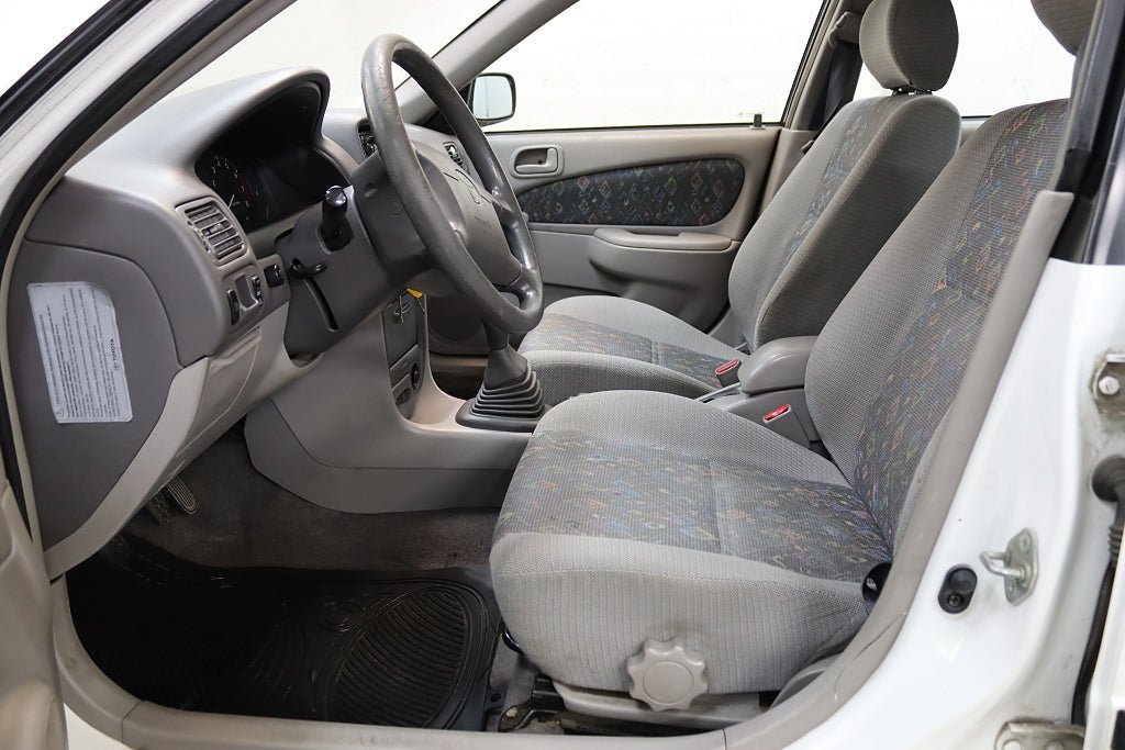 Vehicle Image 12