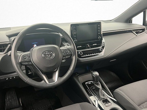Vehicle Image 12