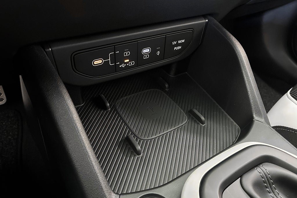 Vehicle Image 20