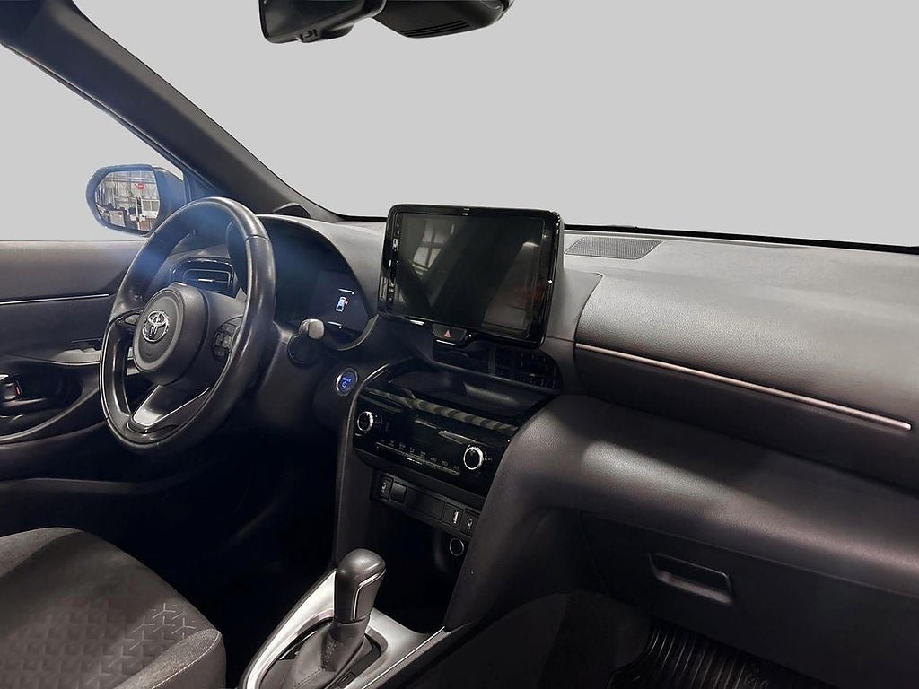 Vehicle Image 10