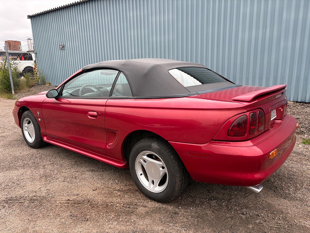 Vehicle Image 10