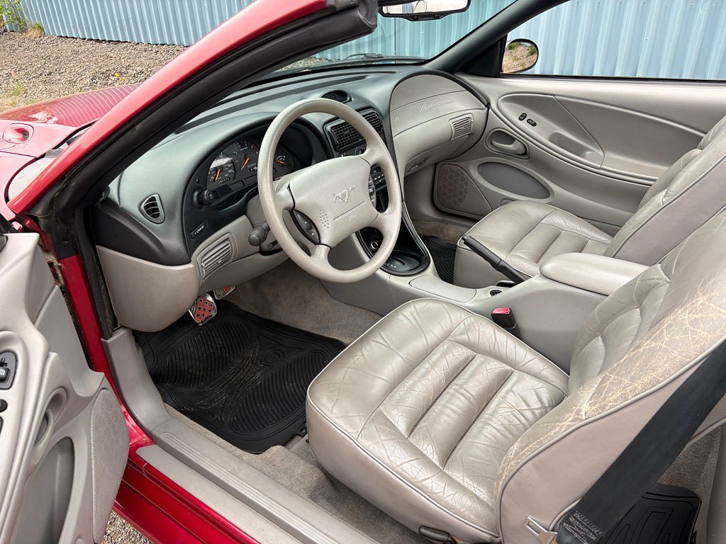 Vehicle Image 13