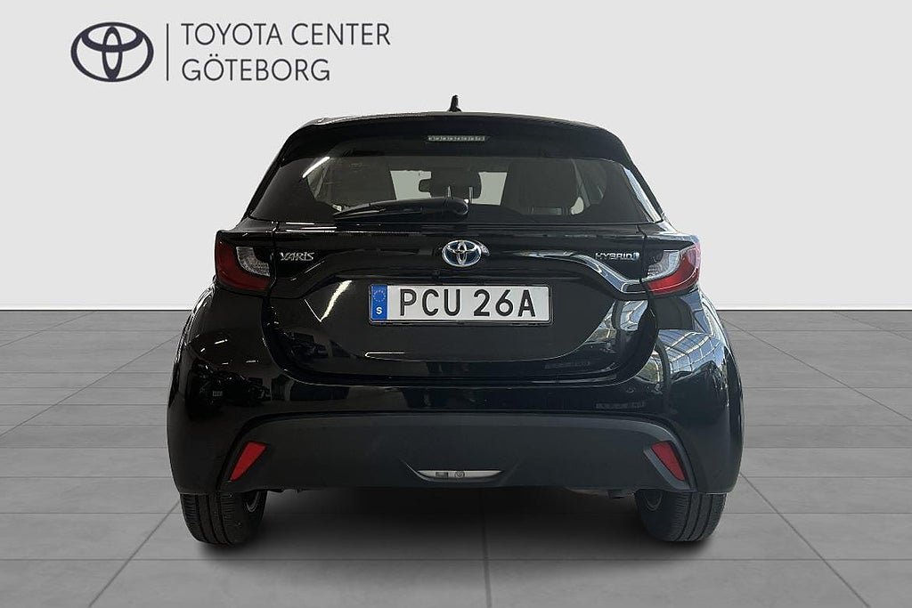 Vehicle Image 7