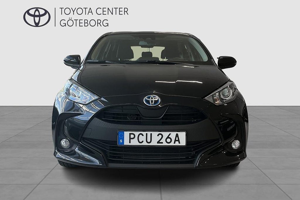 Vehicle Image 8