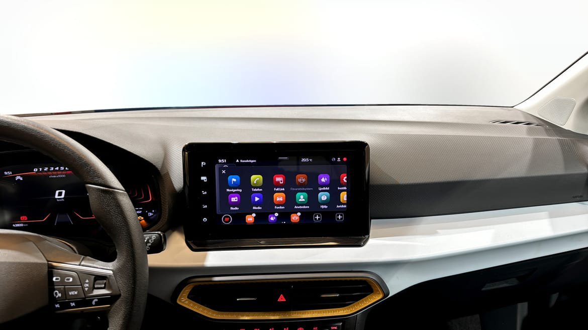 Vehicle Image 9