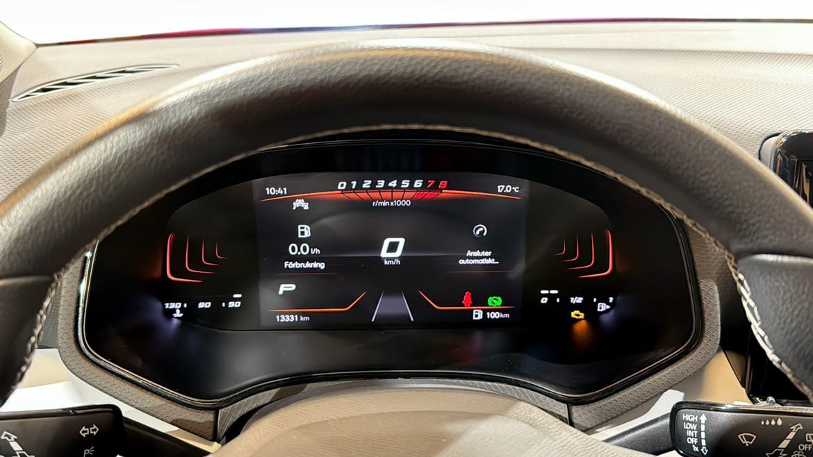 Vehicle Image 18