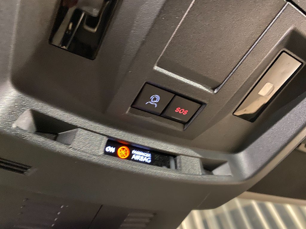 Vehicle Image 60