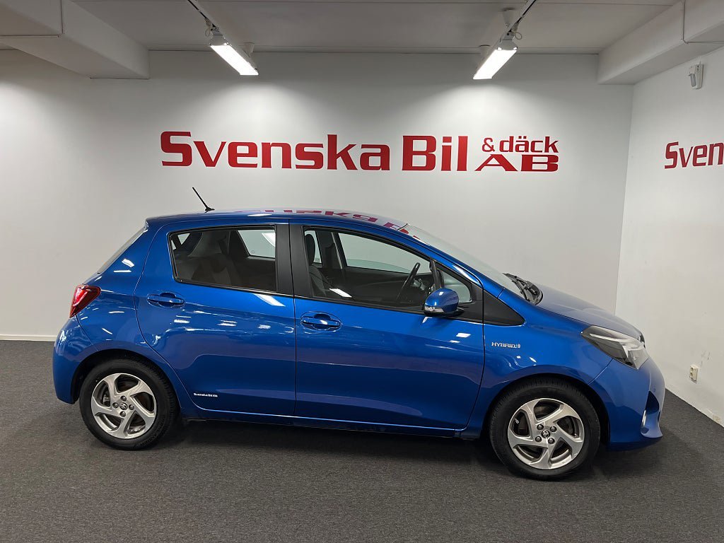 Vehicle Image 7