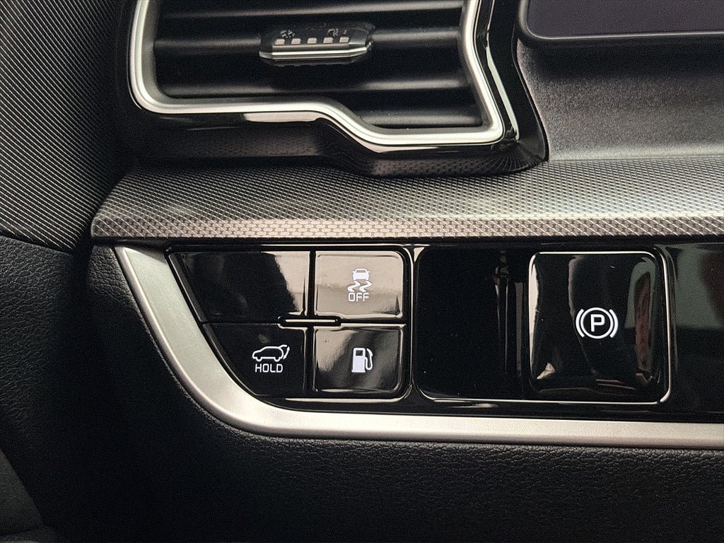 Vehicle Image 29