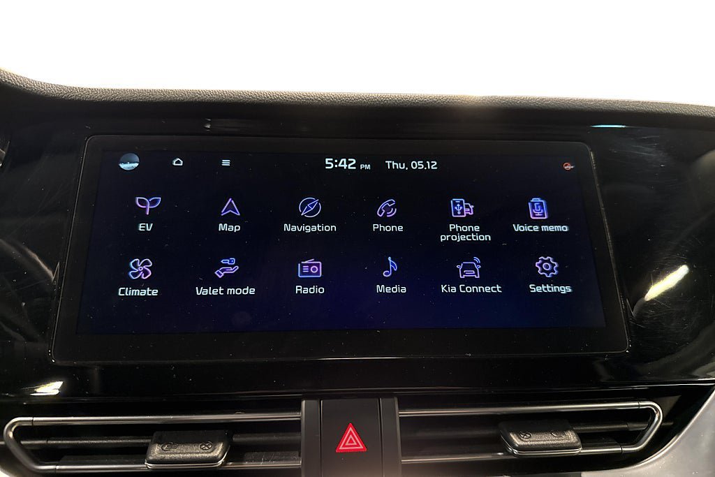 Vehicle Image 22
