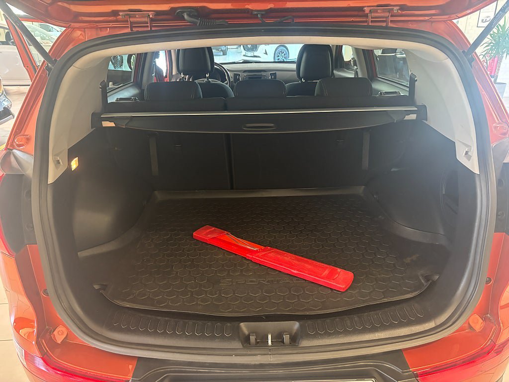 Vehicle Image 21