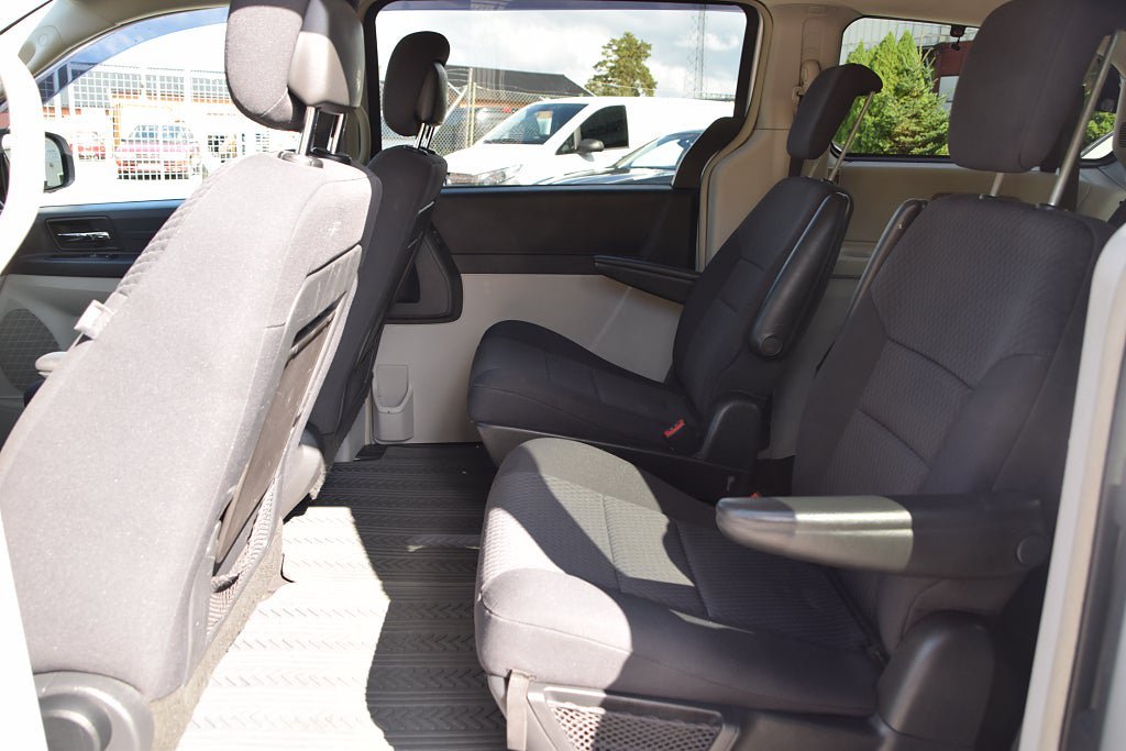 Vehicle Image 10