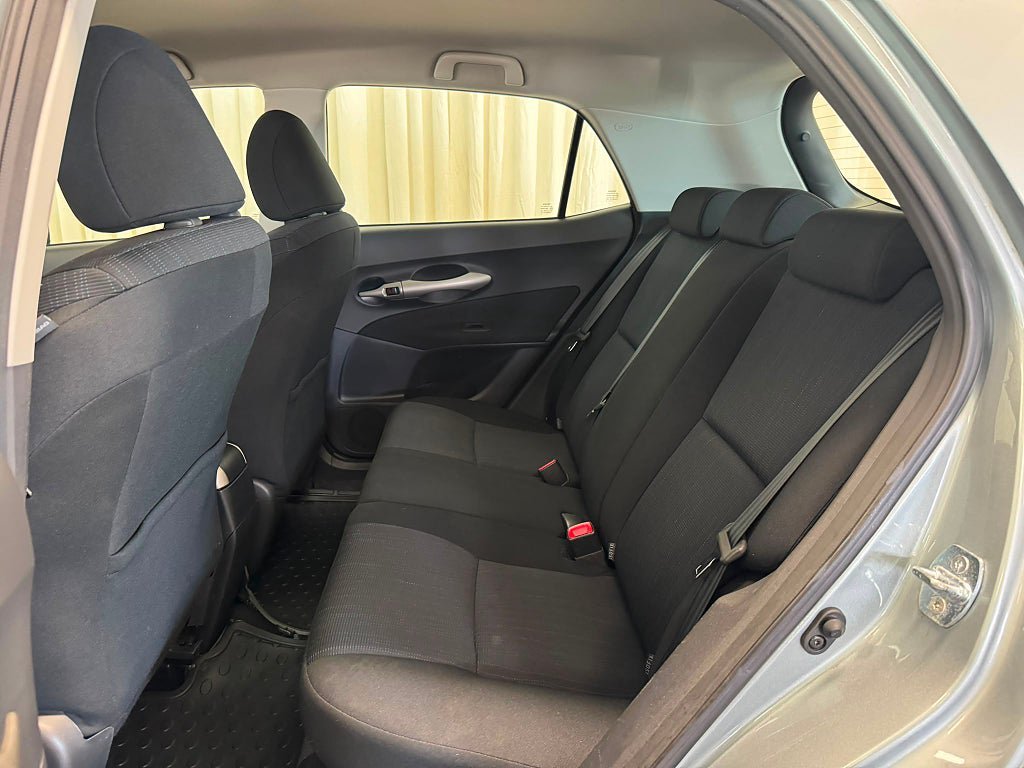 Vehicle Image 17