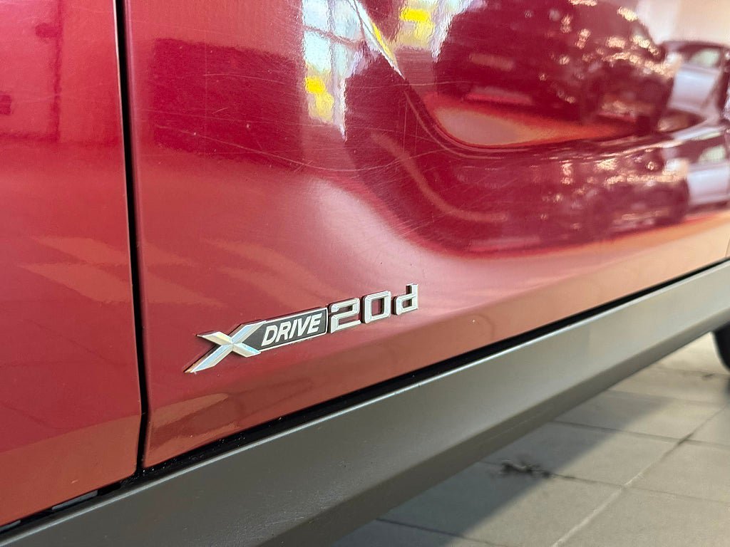 Vehicle Image 23