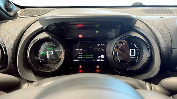 Vehicle Image 14