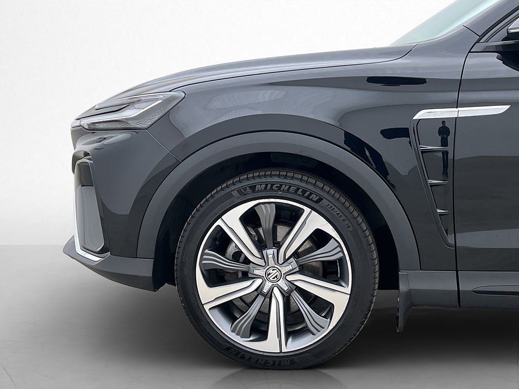 Vehicle Image 30