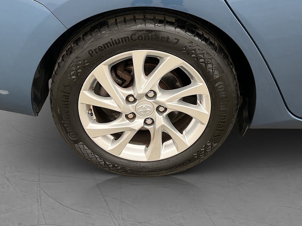 Vehicle Image 31