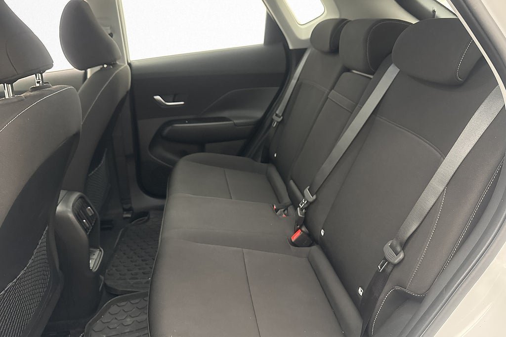 Vehicle Image 17