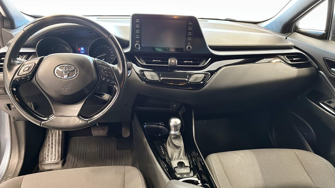 Vehicle Image 10