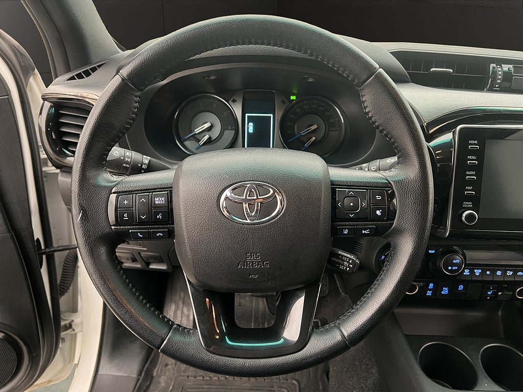 Vehicle Image 17
