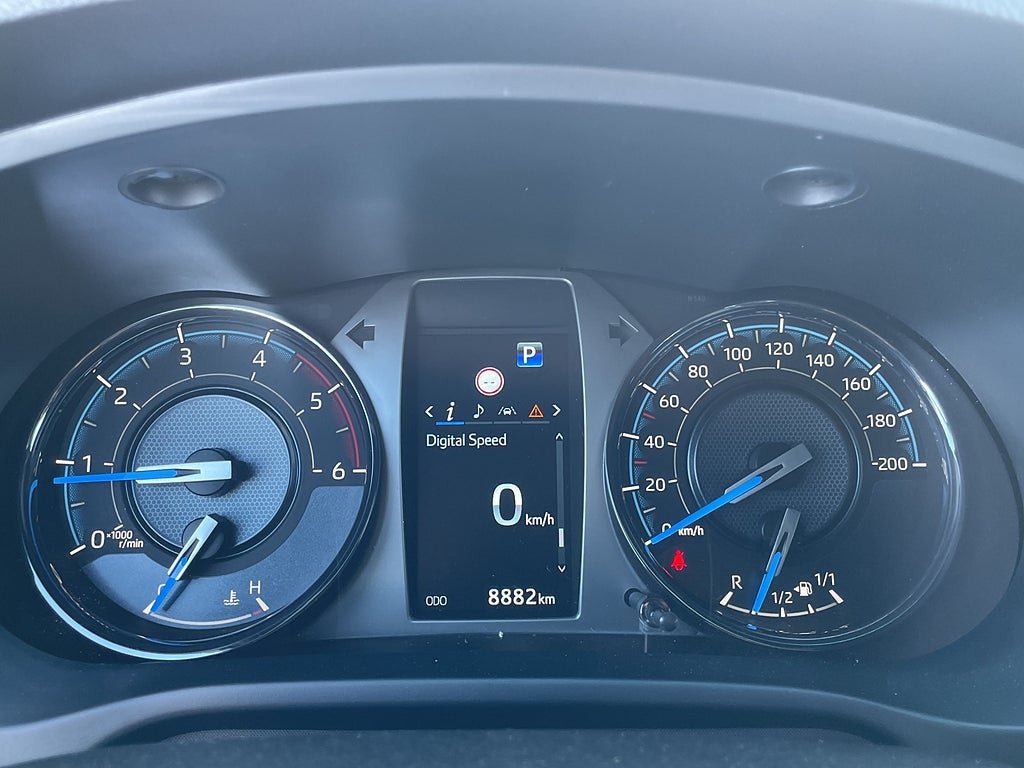 Vehicle Image 19