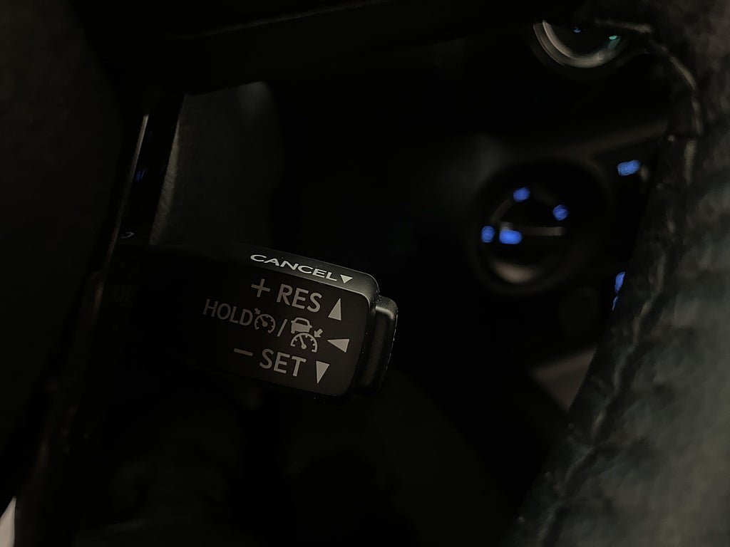 Vehicle Image 23