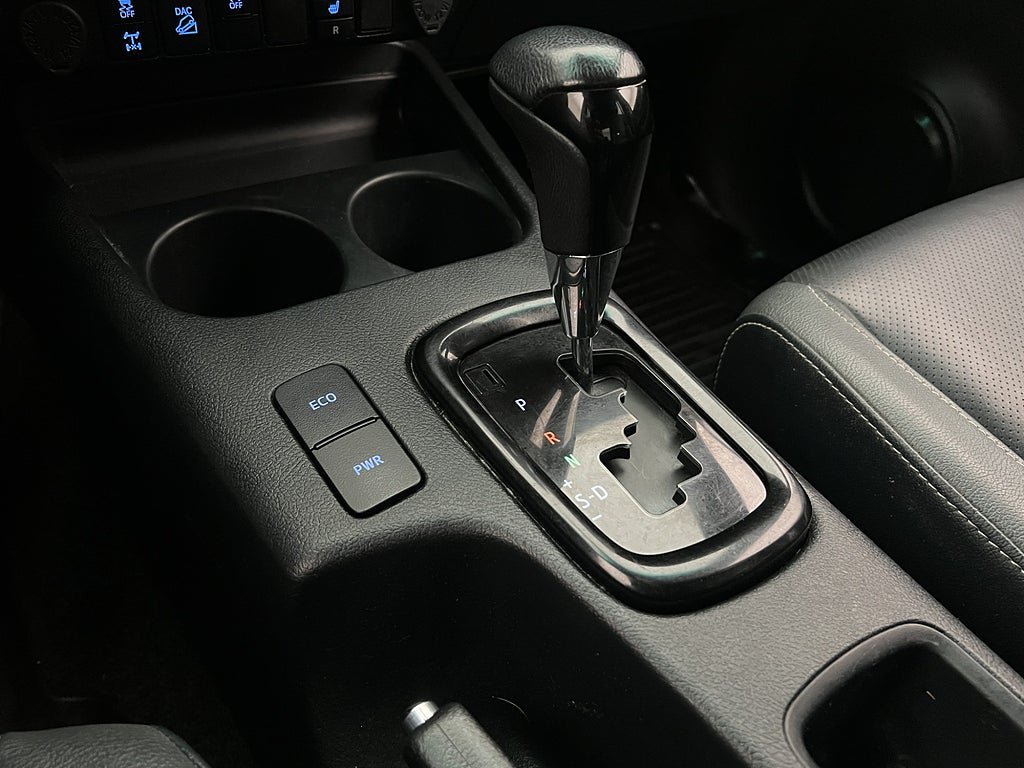 Vehicle Image 26