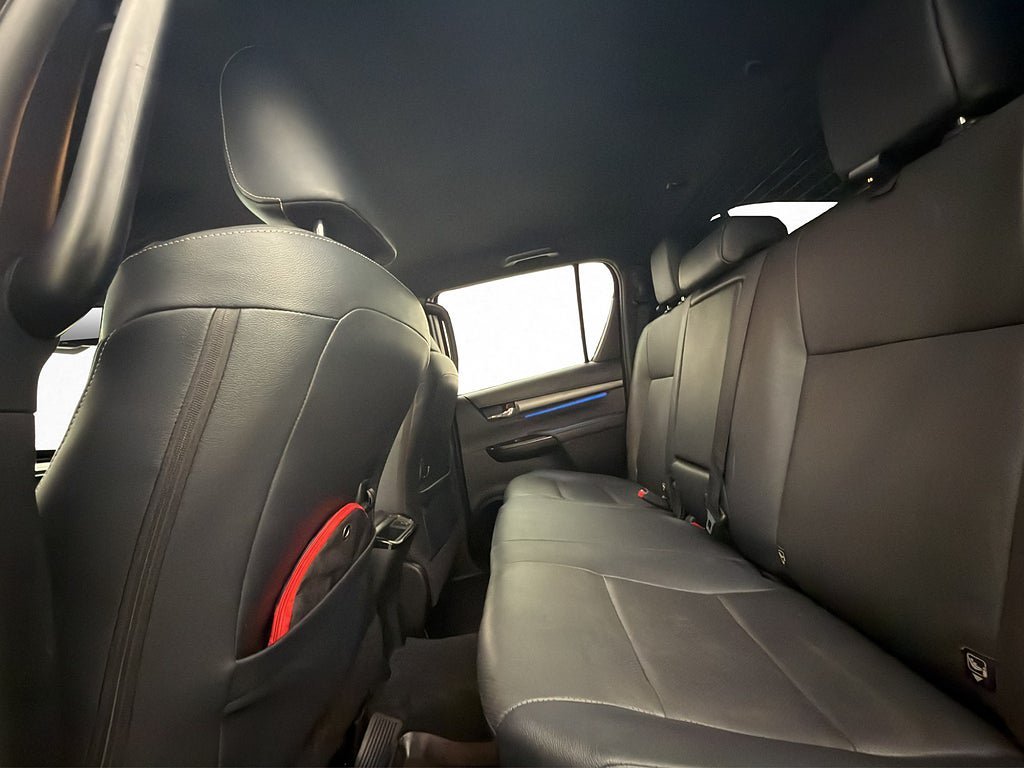 Vehicle Image 30