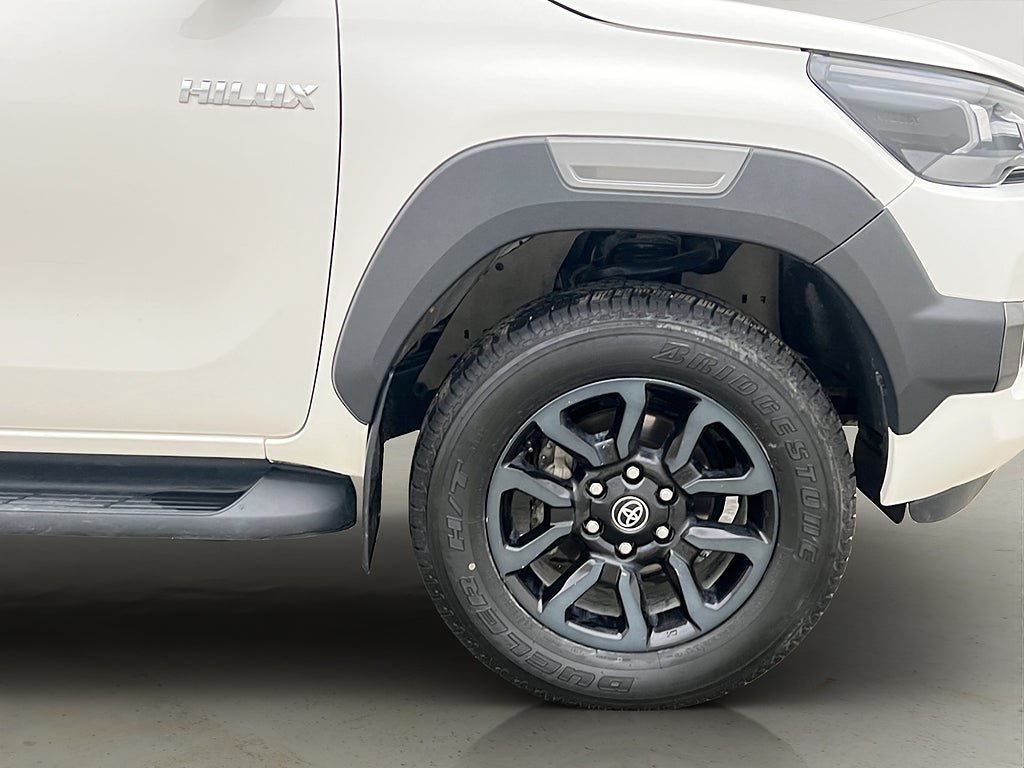 Vehicle Image 35
