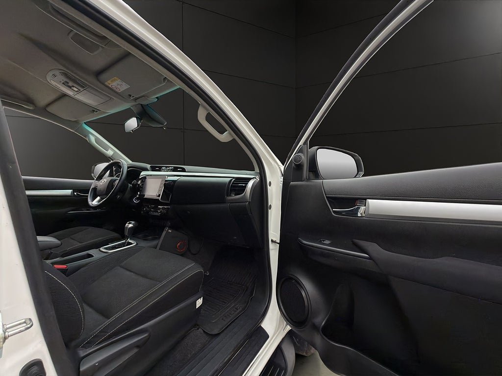 Vehicle Image 31
