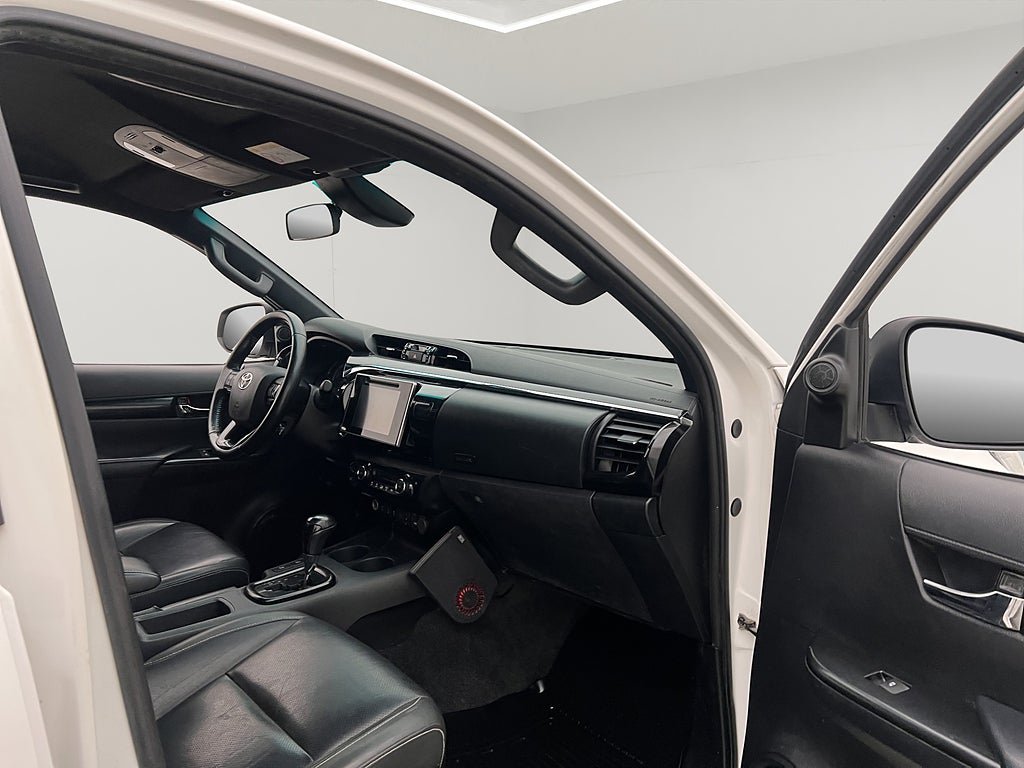 Vehicle Image 31